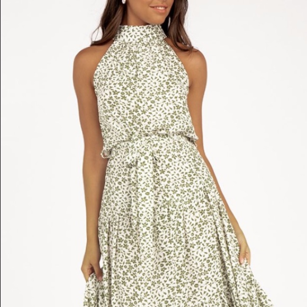 🆕 Green floral print midi dress
